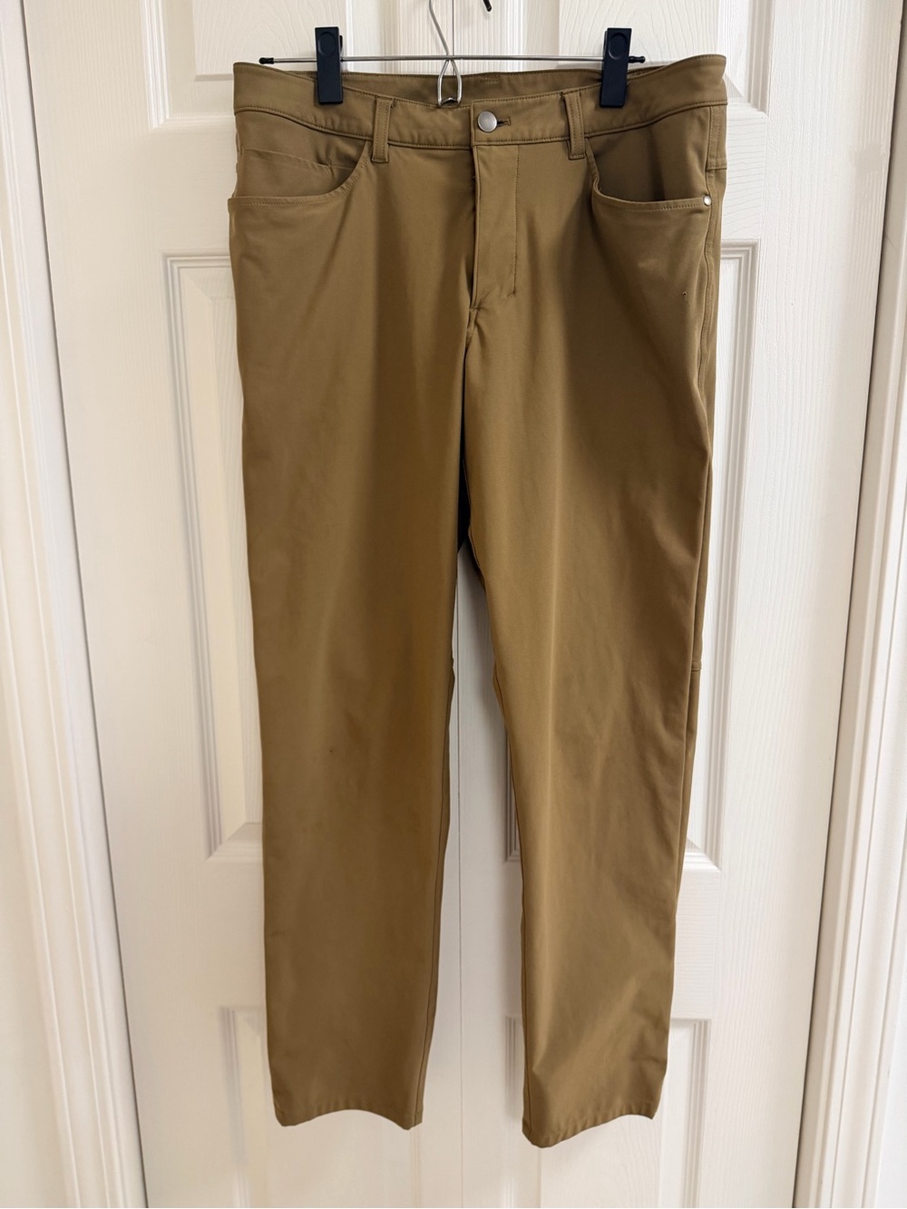 lululemon athletica Men's Slim Chino Pants in Khaki